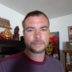 Meet your Posher, Zachary